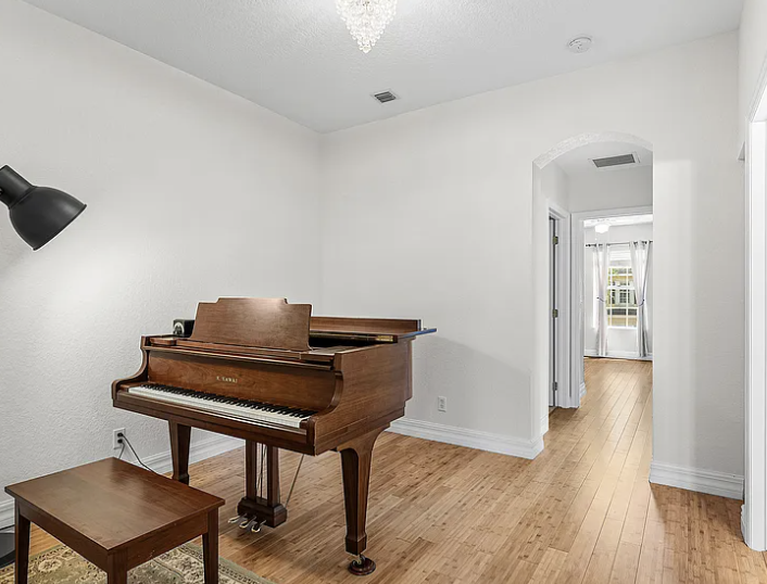 09-Upstairs Piano Nook